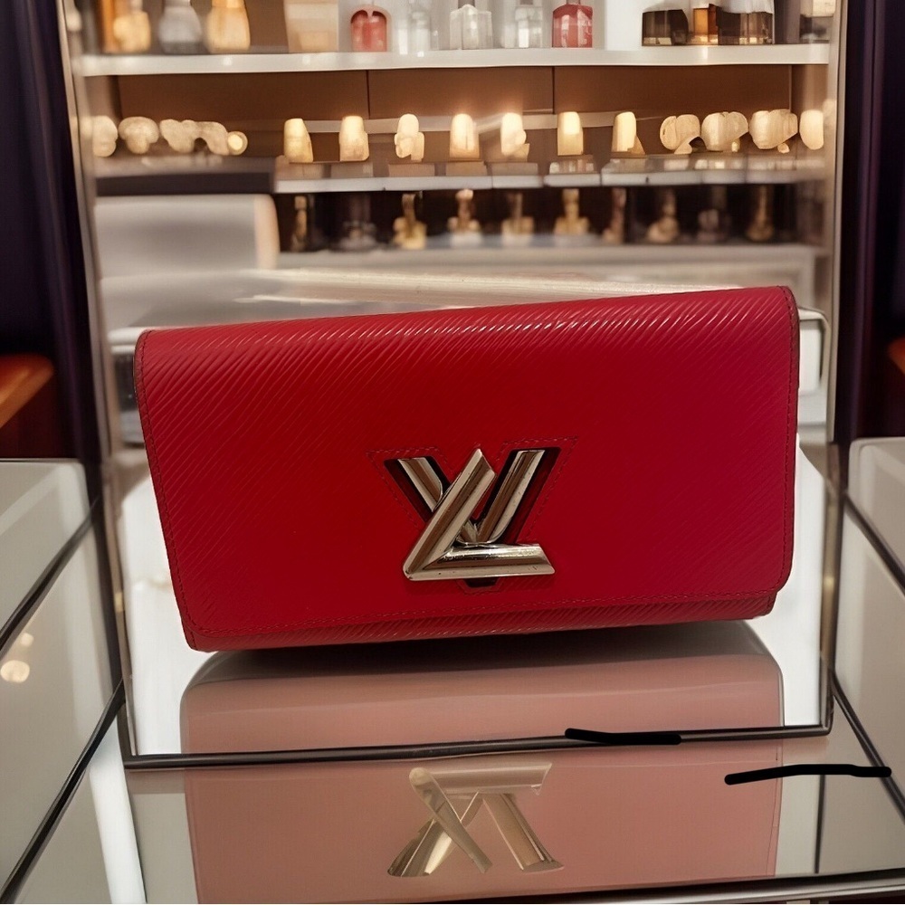 Louis Vuitton EPI Twist Coquelicot Red Wallet Twist Lock​​​​​ - Picture 3 of 14